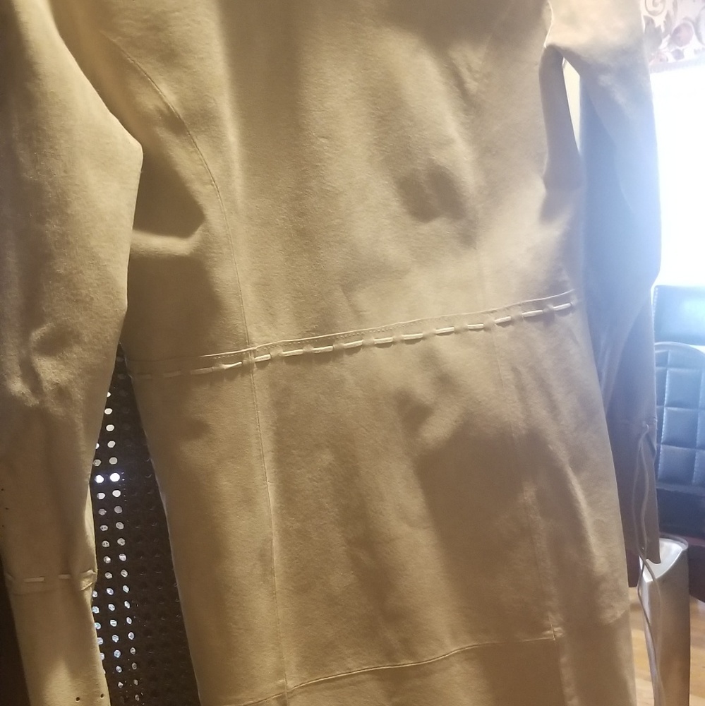 Suede jacket - Picture 7 of 8